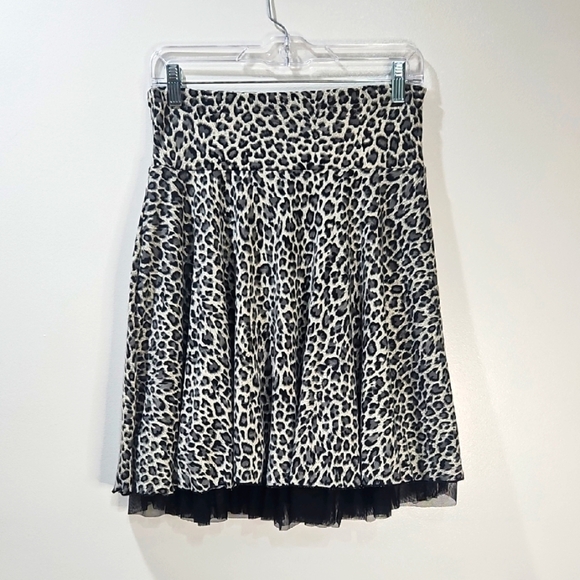 Leopard Print Skirt - Picture 1 of 9